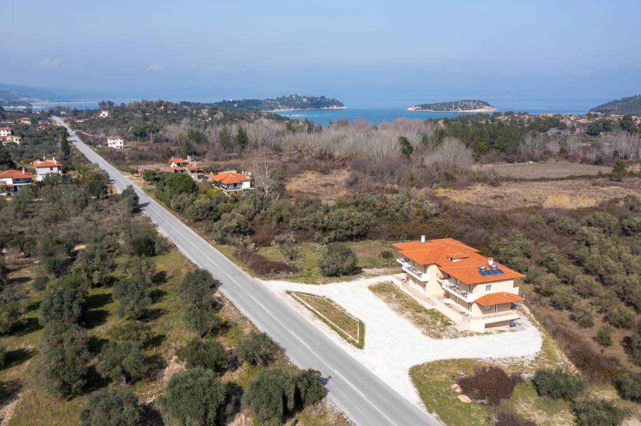 Les Oliviers - Studios & Apartments Vourvourou Dış mekan fotoğraf
