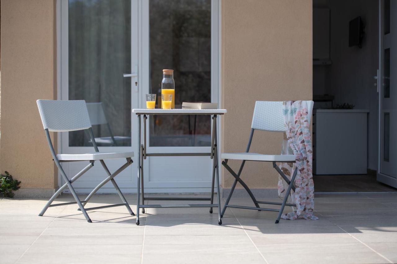 Les Oliviers - Studios & Apartments Vourvourou Dış mekan fotoğraf