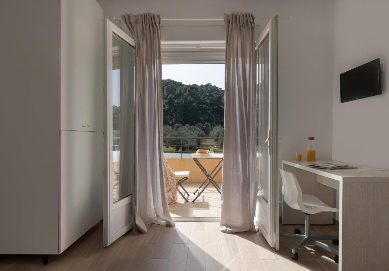 Les Oliviers - Studios & Apartments Vourvourou Dış mekan fotoğraf