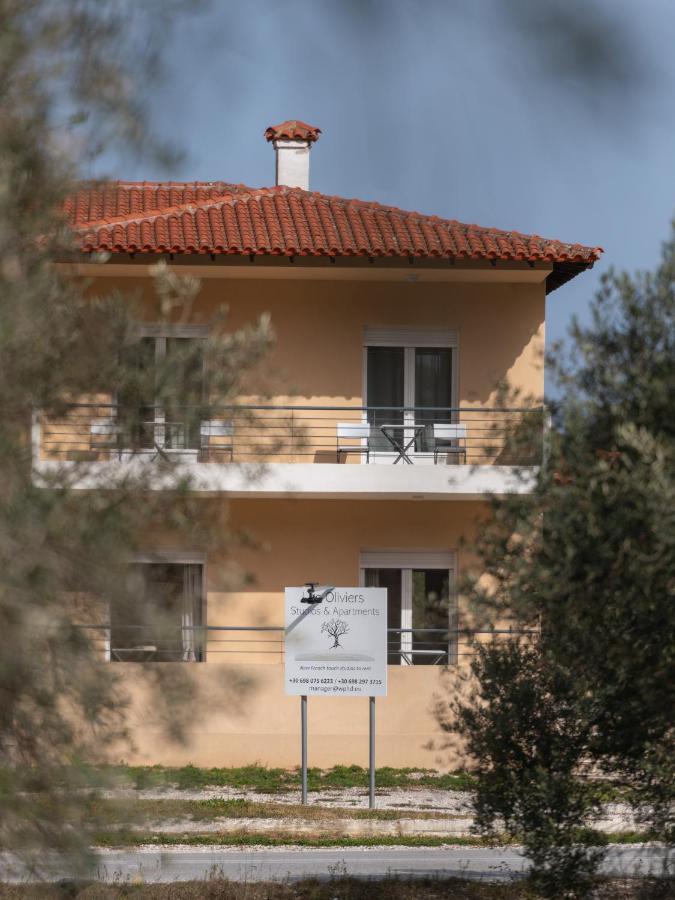 Les Oliviers - Studios & Apartments Vourvourou Dış mekan fotoğraf